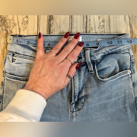 Frame Le High Flare High Rise Stretch Flare Jeans - Picture 6 of 16